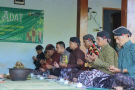 PADUKUHAN PETUNG GELAR KENDURI LABUH/SEDEKAH LABUH